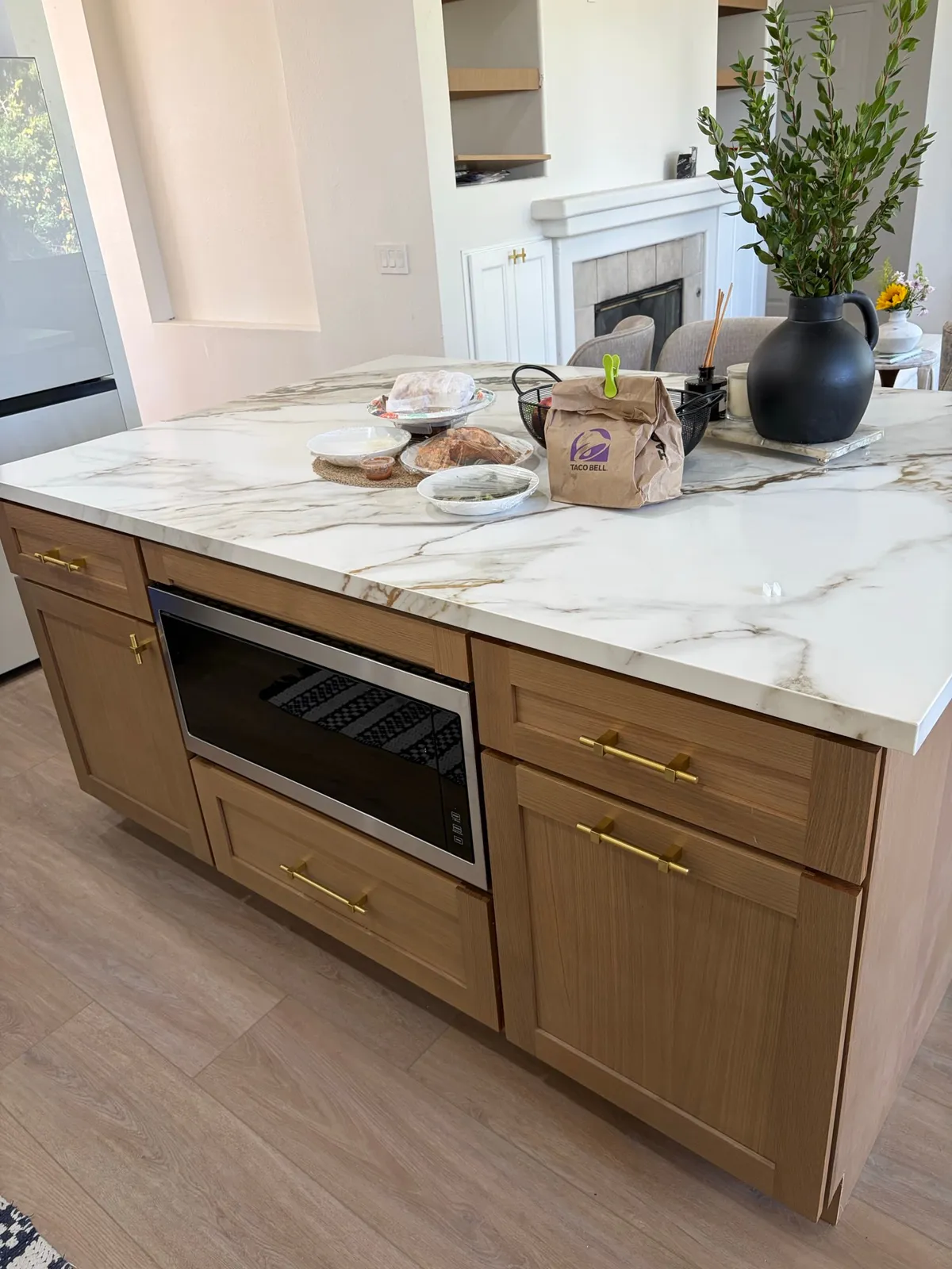 Transitional Kitchen Remodel in Carson, CA by Design Onn Point — Project 2 project photo 6